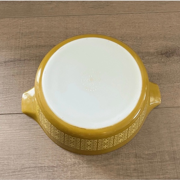 RARE Vintage Promo Pyrex w/Lid Mustard Autumn Floral Pyrex 475 B Square Flowers - Picture 13 of 15